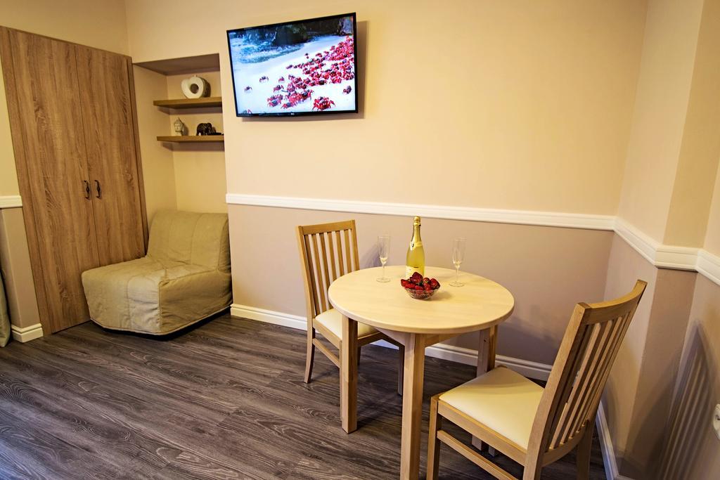 Champagne Studio With Sauna Praha Bagian luar foto